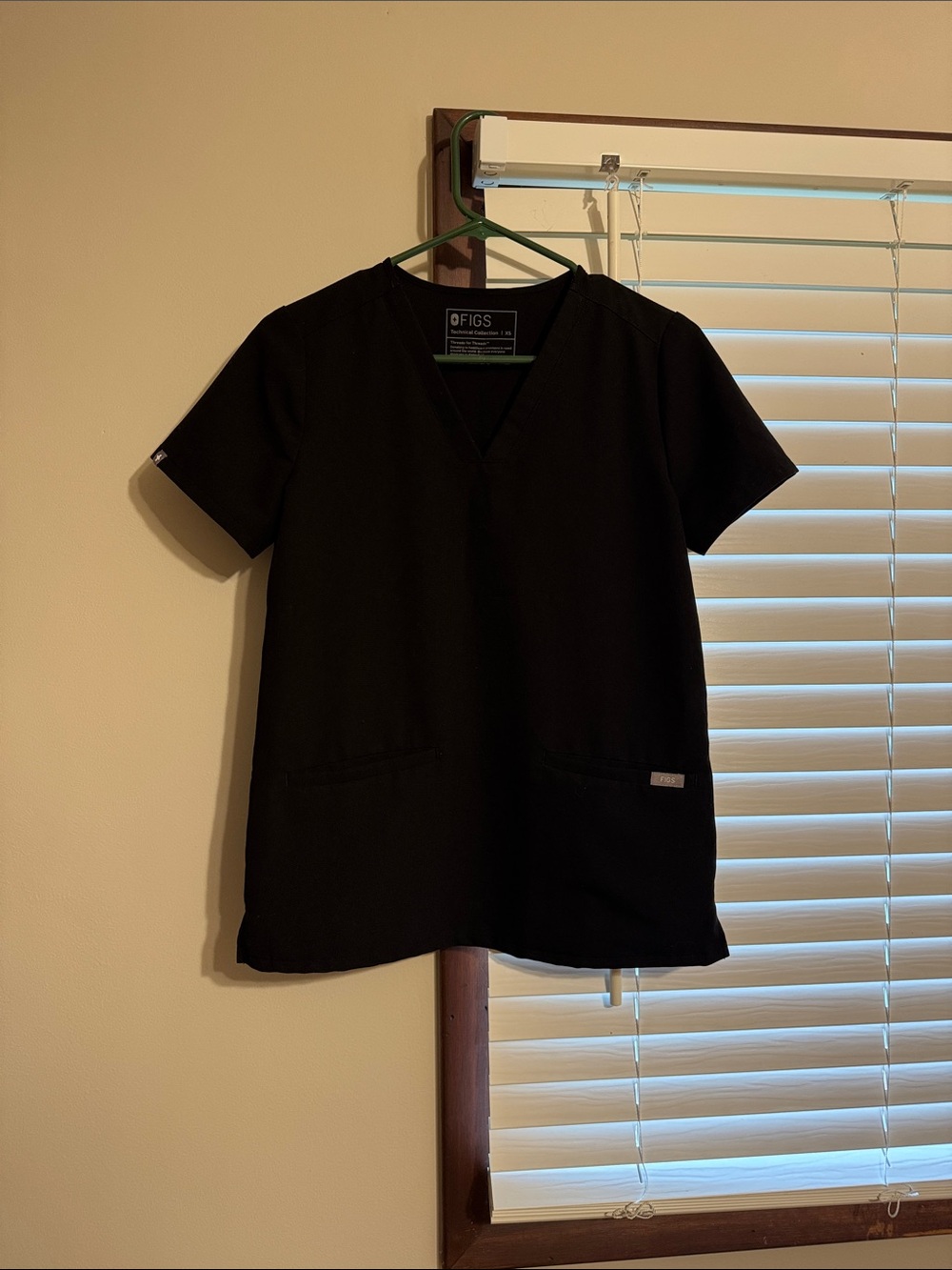 Figs Black Short Sleeve V-Neck Scrub Top